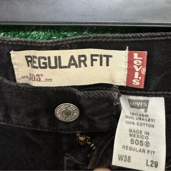 Levi's Black Straight Jeans Classic Style - Picture 2 of 4